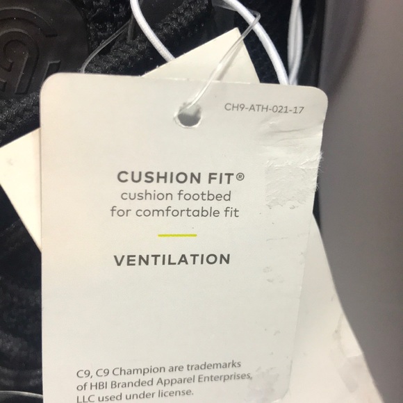 Men’s champion sneakers NWT size 11 - Picture 6 of 6